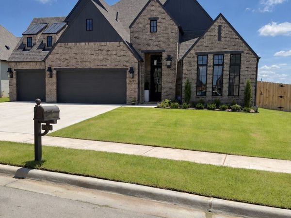 14285 S Delaware Place , Bixby, OK 74008