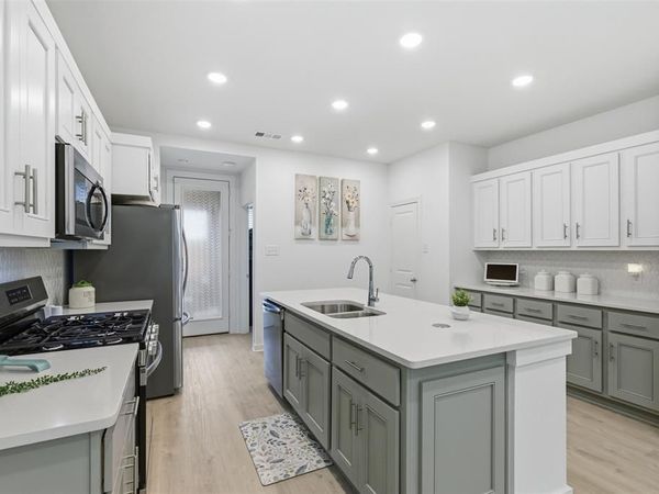 3904 Bison Lane, Crandall, TX 75114