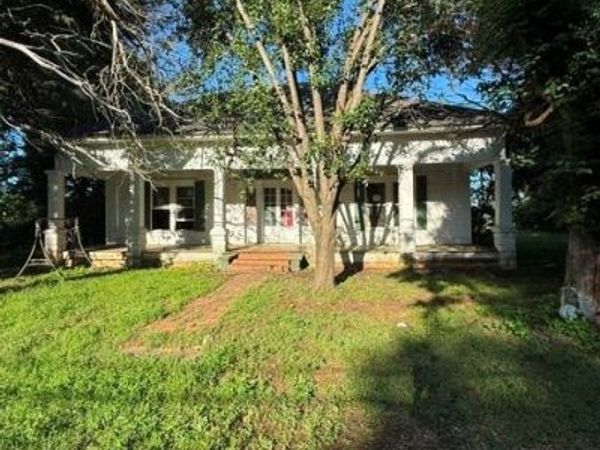 7067 Nixon Street , Greenwood, LA 71033