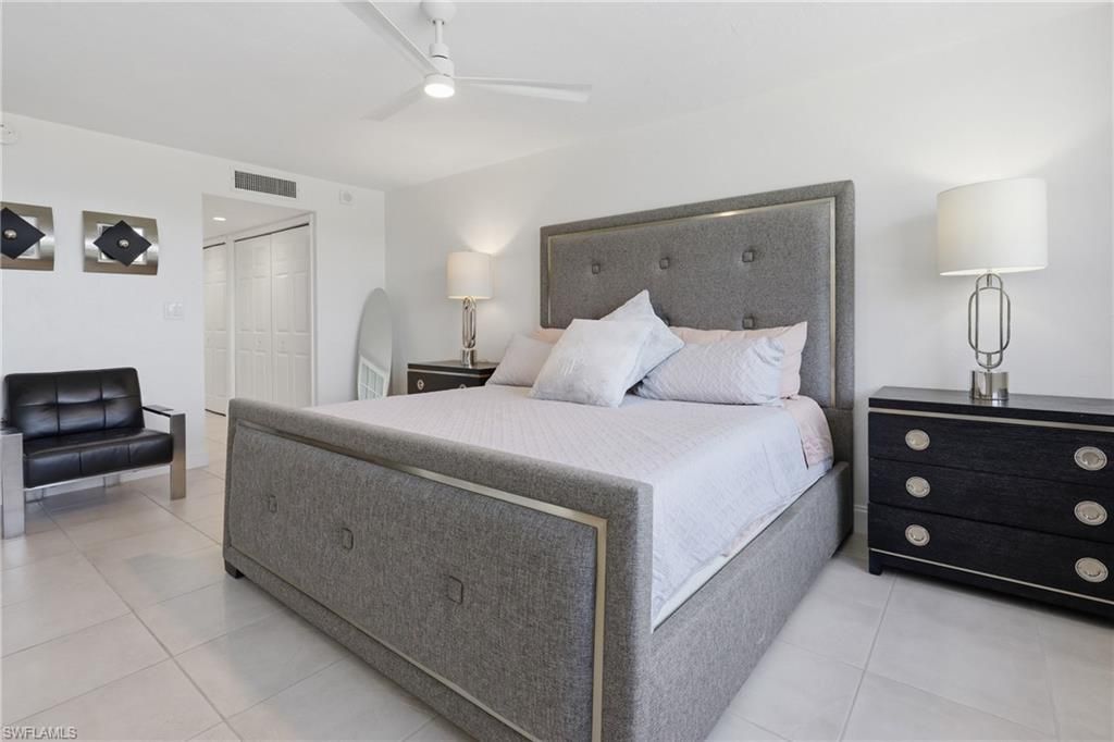 5601 Turtle Bay Dr, Unit 302, Naples, FL 34108 Photo