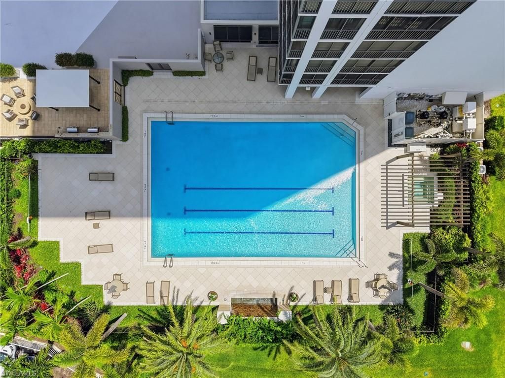 5601 Turtle Bay Dr, Unit 302, Naples, FL 34108 Photo