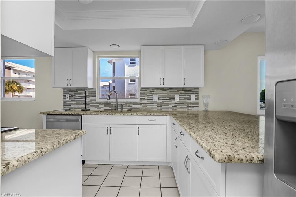 4531 Bay Beach Ln, Unit 134, Fort Myers Beach, FL 33931 Photo