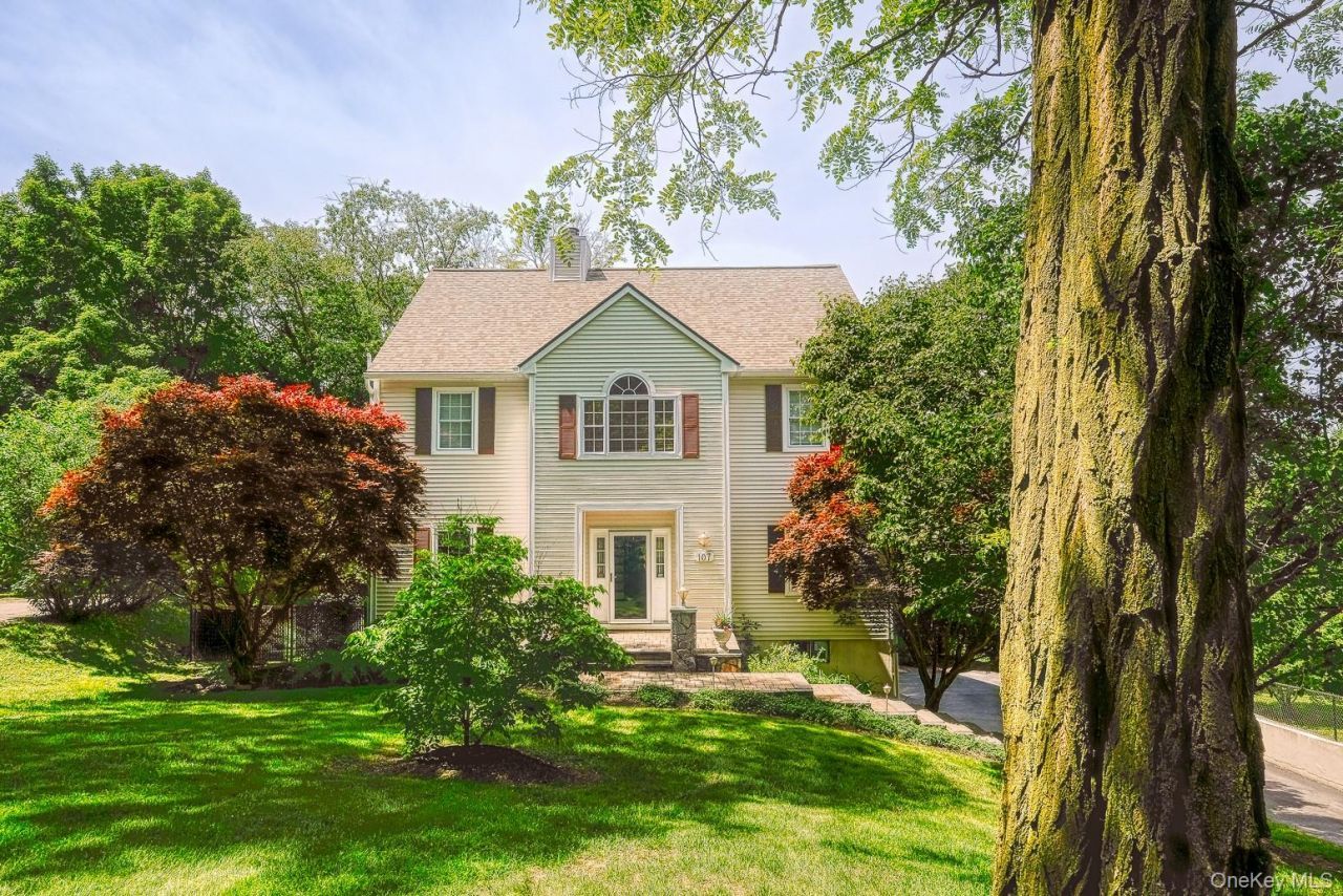 107 Scenic Drive W, Croton on Hudson, NY 10520 Main Photo