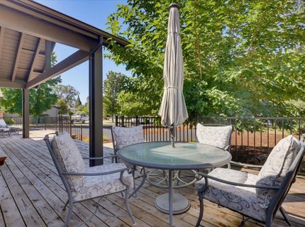 12284 Lakeshore North, Auburn, CA 95602 Photo