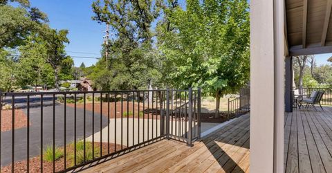 12284 Lakeshore North, Auburn, CA 95602 Photo