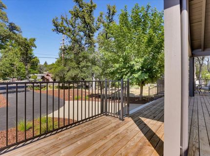 12284 Lakeshore North, Auburn, CA 95602 Photo