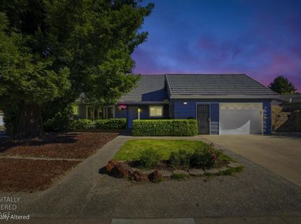 8077 Caribbean Way, Sacramento, CA 95826 Photo