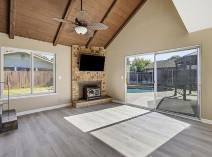 8077 Caribbean Way, Sacramento, CA 95826 Photo
