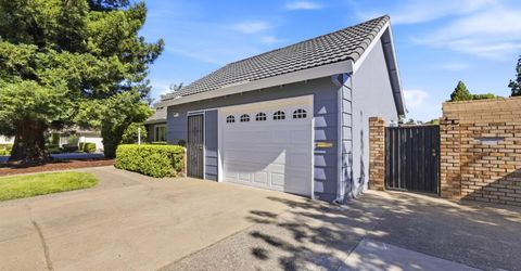 8077 Caribbean Way, Sacramento, CA 95826 Photo