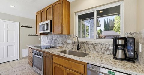 8077 Caribbean Way, Sacramento, CA 95826 Photo