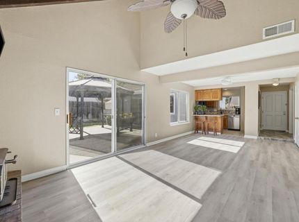 8077 Caribbean Way, Sacramento, CA 95826 Photo