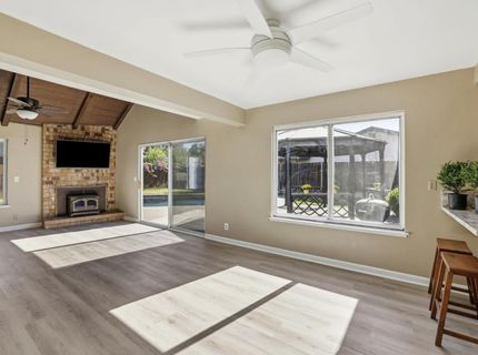 8077 Caribbean Way, Sacramento, CA 95826 Photo