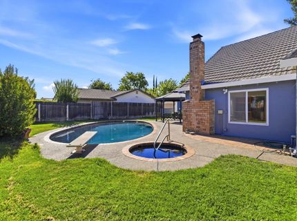8077 Caribbean Way, Sacramento, CA 95826 Photo