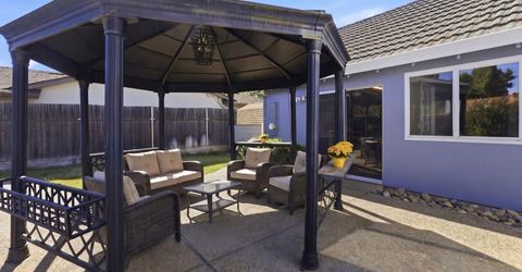 8077 Caribbean Way, Sacramento, CA 95826 Photo