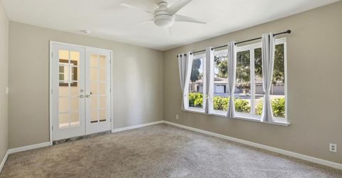 8077 Caribbean Way, Sacramento, CA 95826 Photo