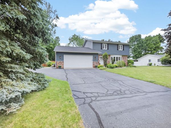 5141 Lewsinda Avenue, Kalamazoo, MI 49009