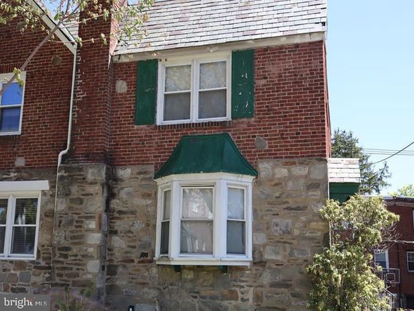 323 N MAPLE AVENUE , LANSDOWNE, PA 19050