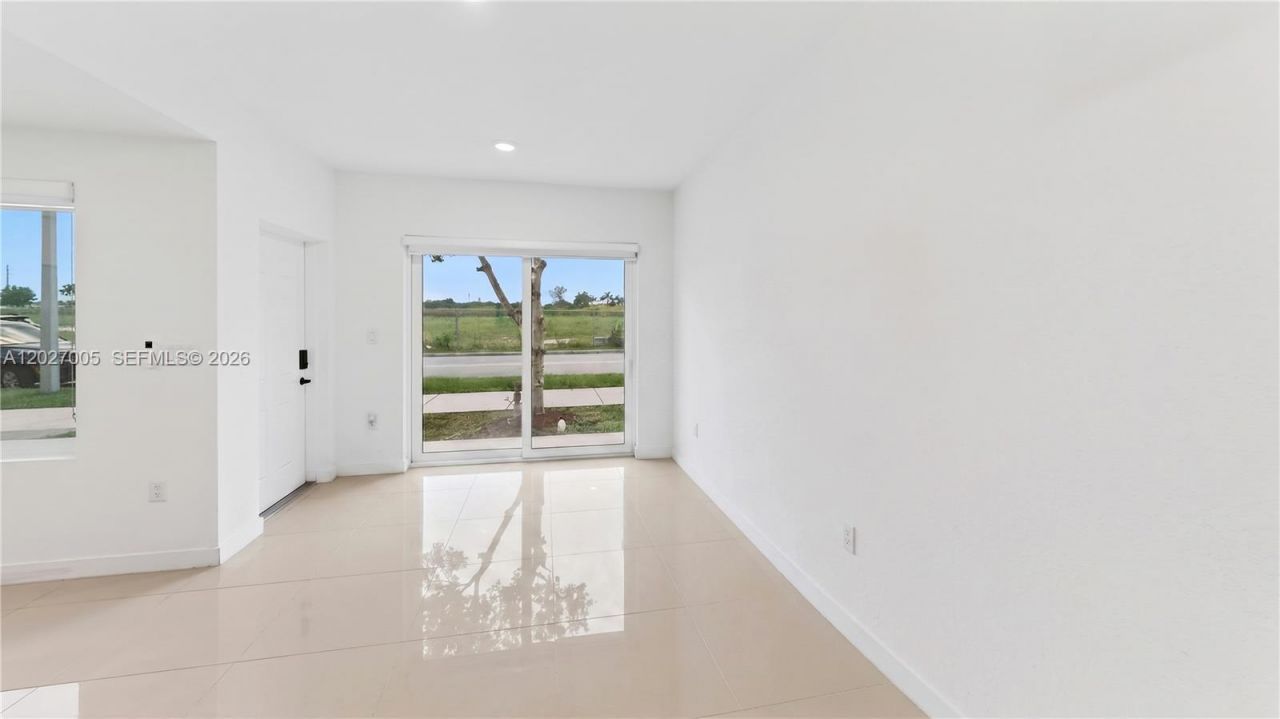 25813 SW 145th Ave , Homestead, FL 33032 Photo