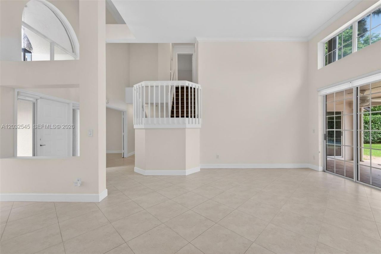 8224 SW 178th Ter, Palmetto Bay, FL 33157 Photo
