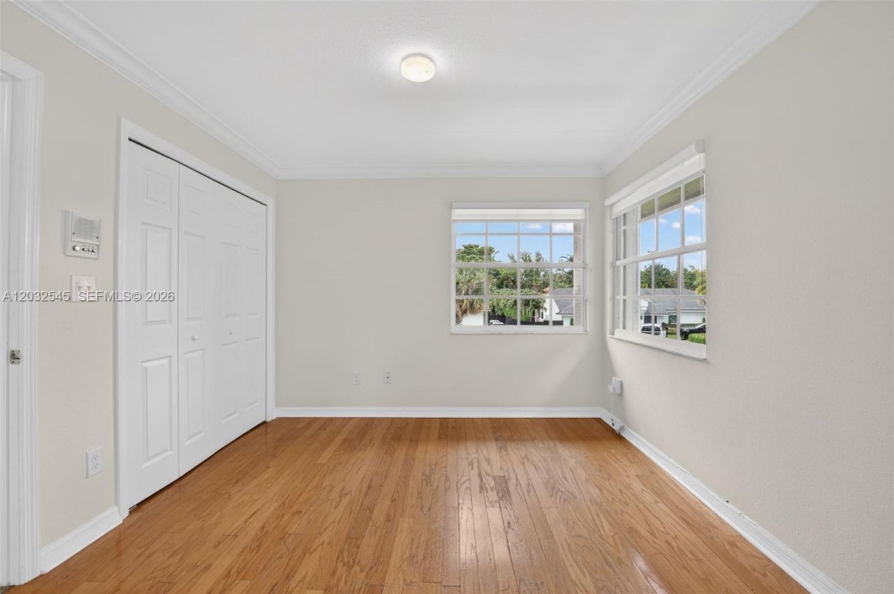 8224 SW 178th Ter, Palmetto Bay, FL 33157 Photo