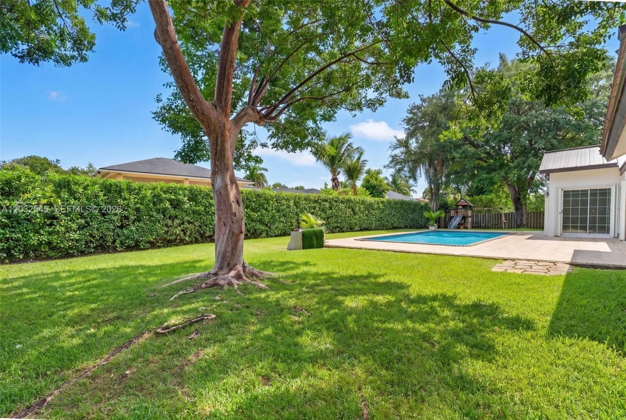 8224 SW 178th Ter, Palmetto Bay, FL 33157 Photo