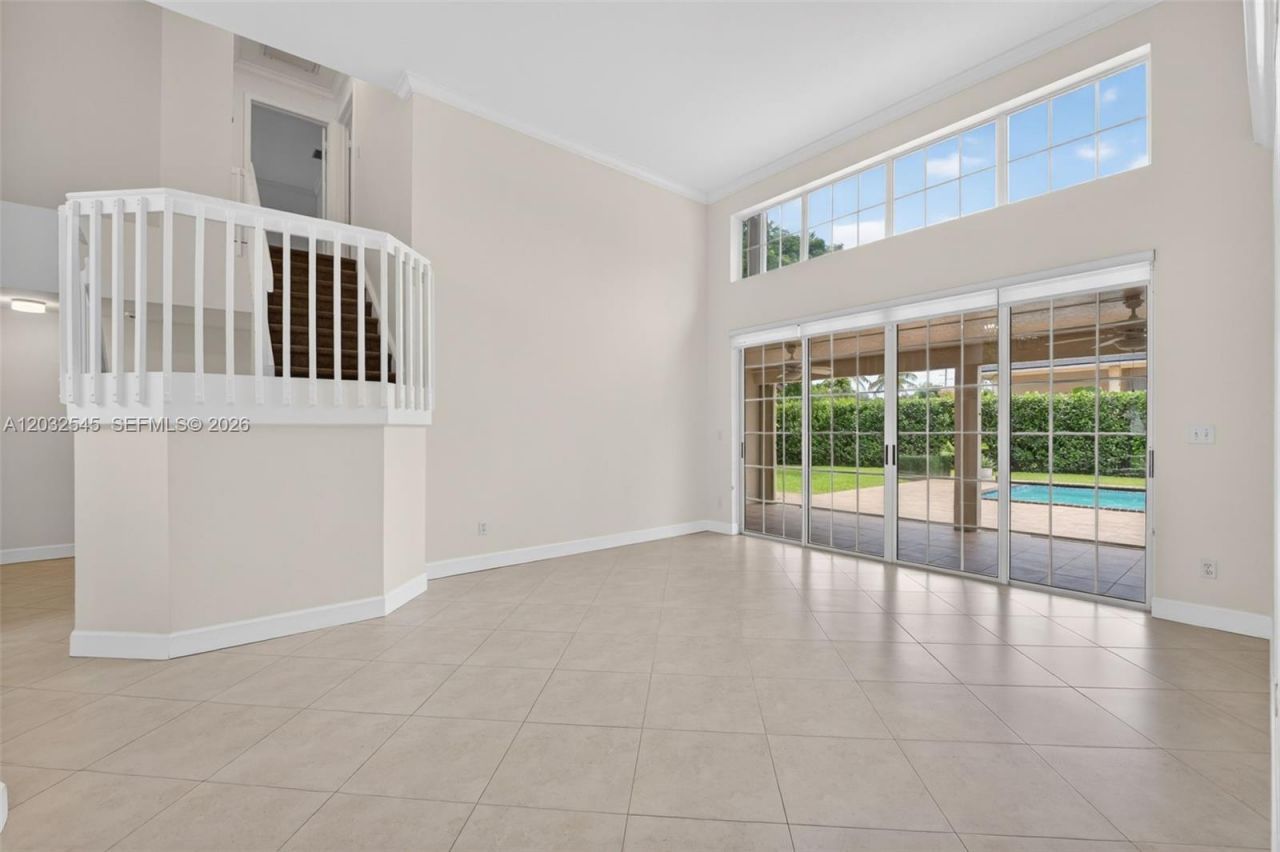 8224 SW 178th Ter, Palmetto Bay, FL 33157 Photo