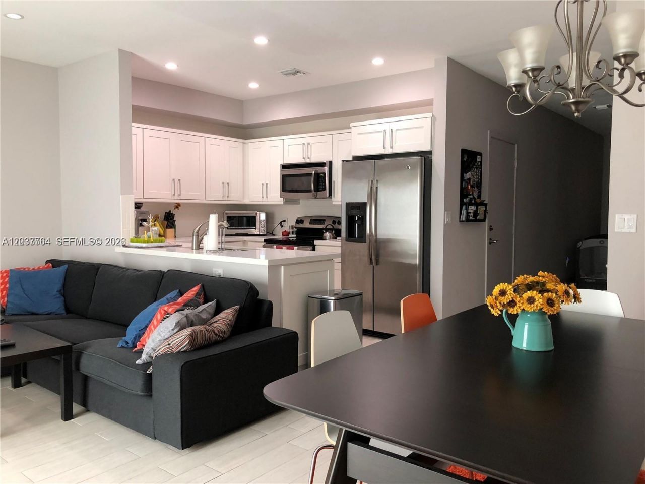 33 SE 3rd Ave , Hallandale Beach, FL 33009 Photo