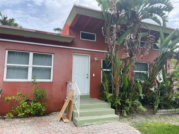 1610 NE 110th Ter , Miami, FL 33161