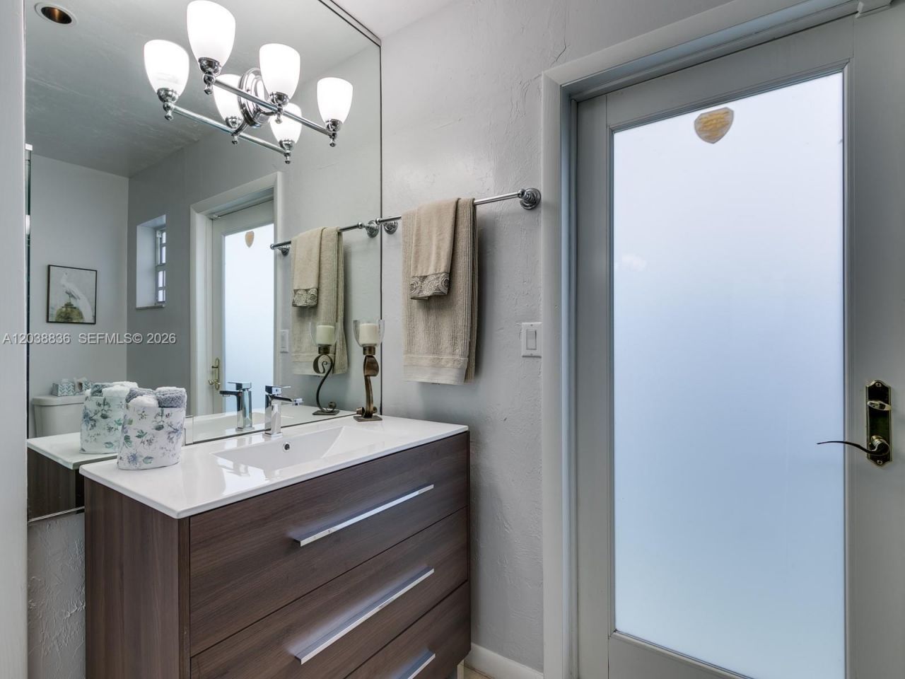 1540 Arthur St , Hollywood, FL 33020 Photo