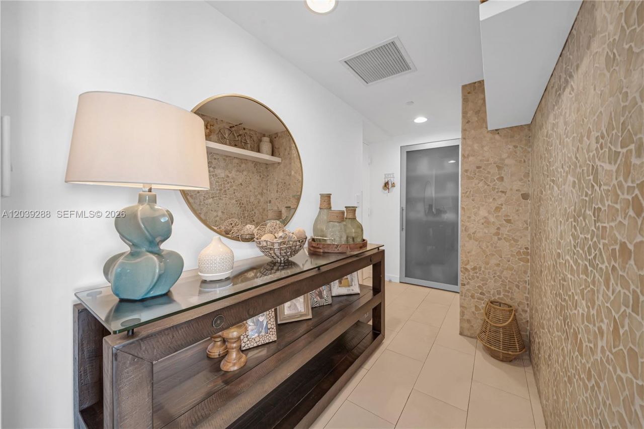 Please Call For Address, Unit 1803, Miami, FL 33131 Photo