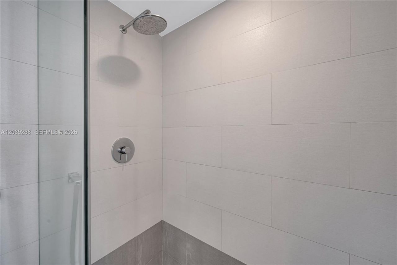 Please Call For Address, Unit 1803, Miami, FL 33131 Photo
