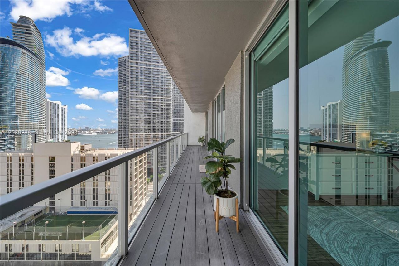 Please Call For Address, Unit 1803, Miami, FL 33131 Photo
