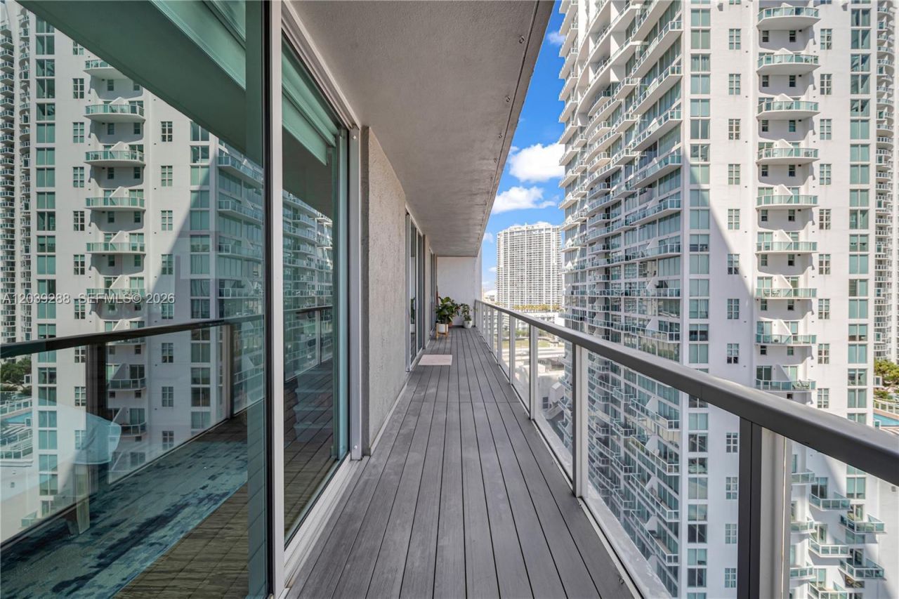 Please Call For Address, Unit 1803, Miami, FL 33131 Photo