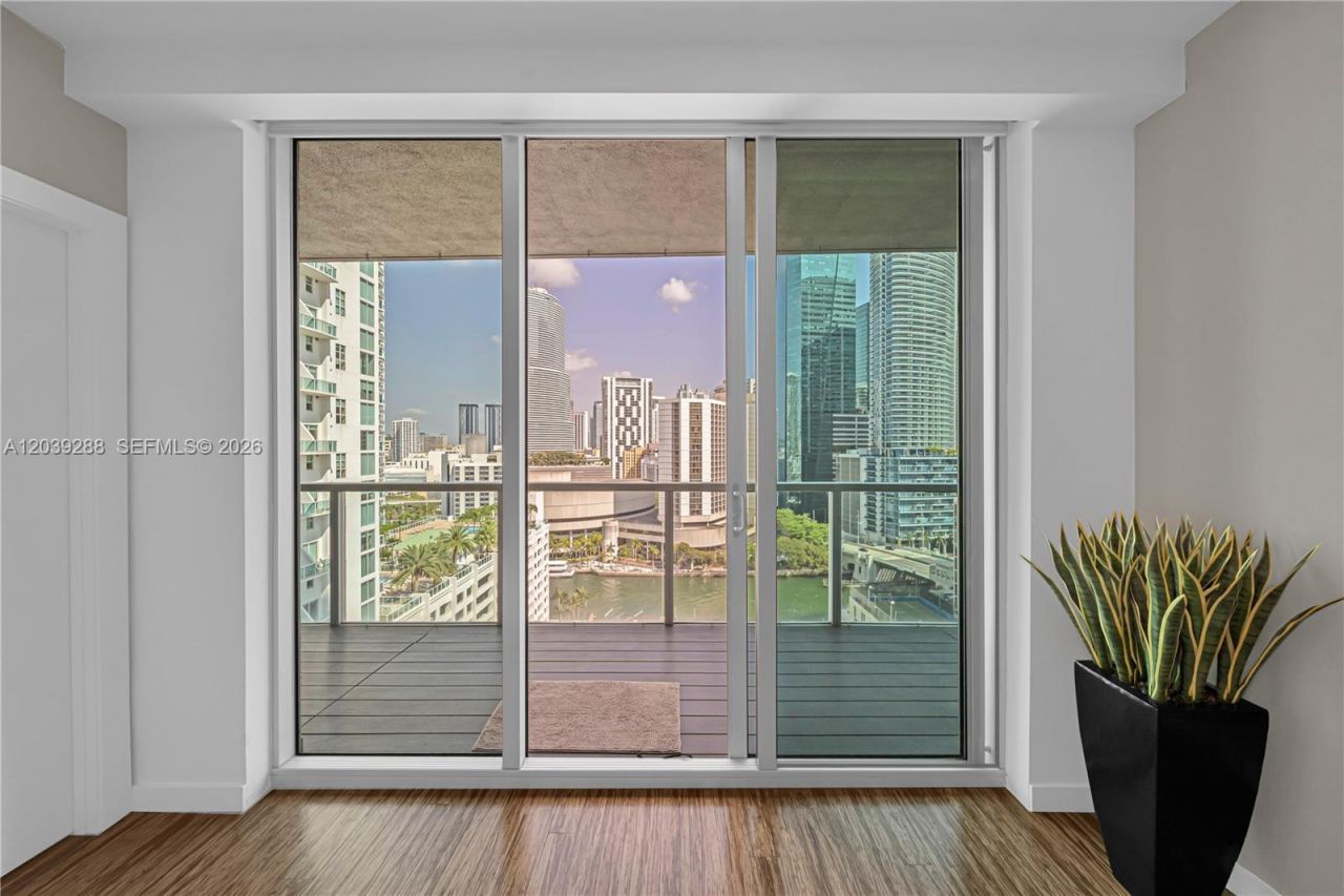 Please Call For Address, Unit 1803, Miami, FL 33131 Photo