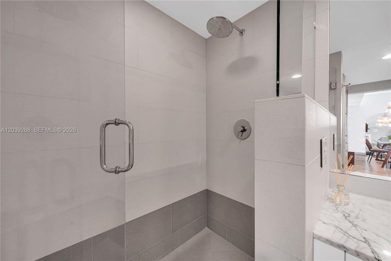 Please Call For Address, Unit 1803, Miami, FL 33131 Photo