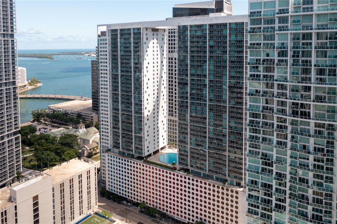 Please Call For Address, Unit 1803, Miami, FL 33131 Photo