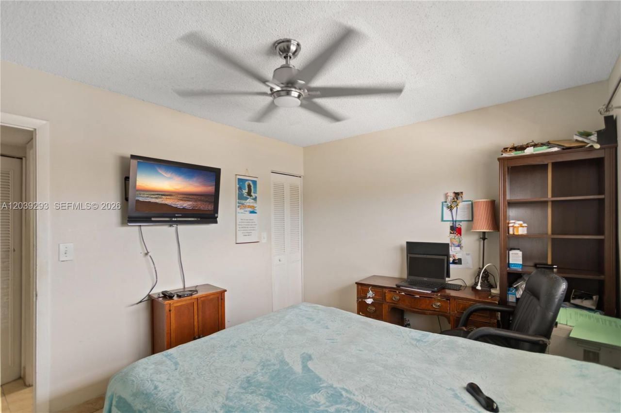 8846 W Mcnab Rd, Unit 206, Tamarac, FL 33321 Photo