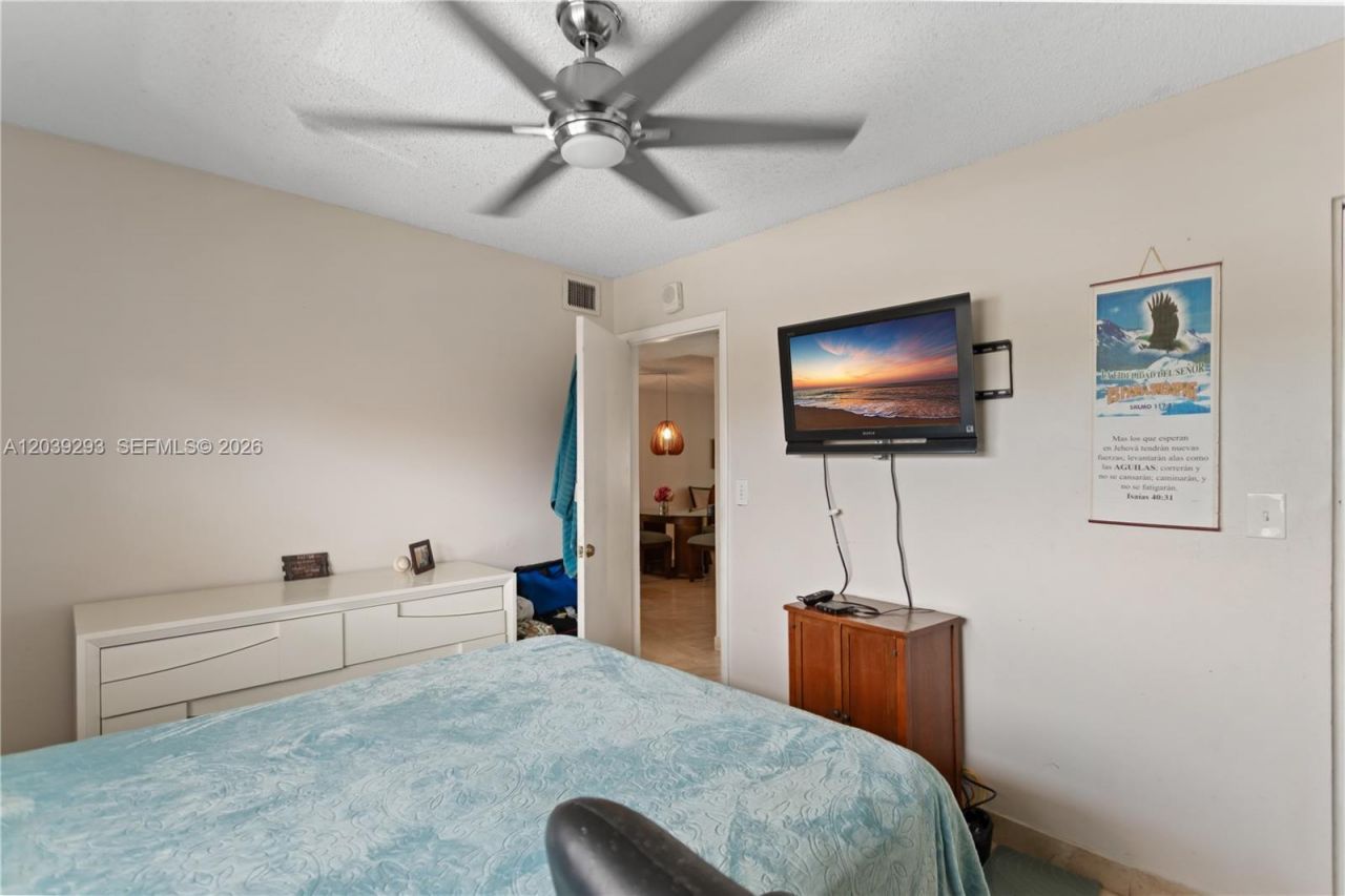 8846 W Mcnab Rd, Unit 206, Tamarac, FL 33321 Photo