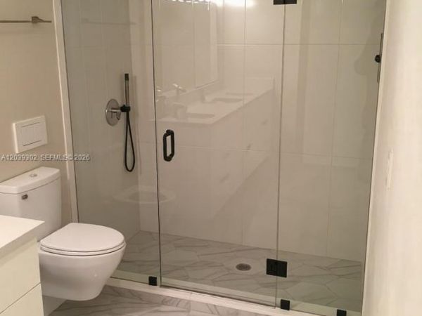 10180 W Bay Harbor Dr , Bay Harbor Islands, FL 33154