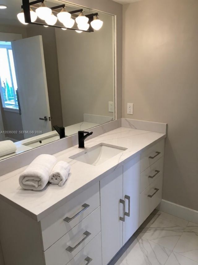 10180 W Bay Harbor Dr, Bay Harbor Islands, FL 33154 Photo