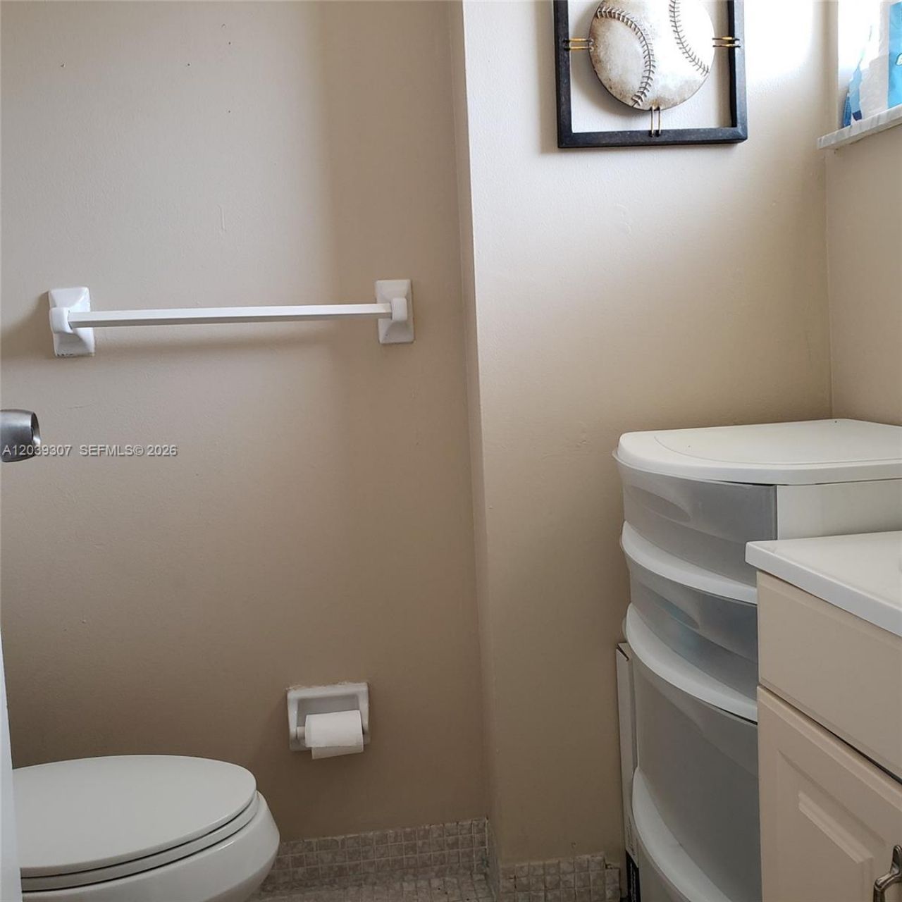 410 SE 2nd St, Unit 418, Hallandale Beach, FL 33009 Photo