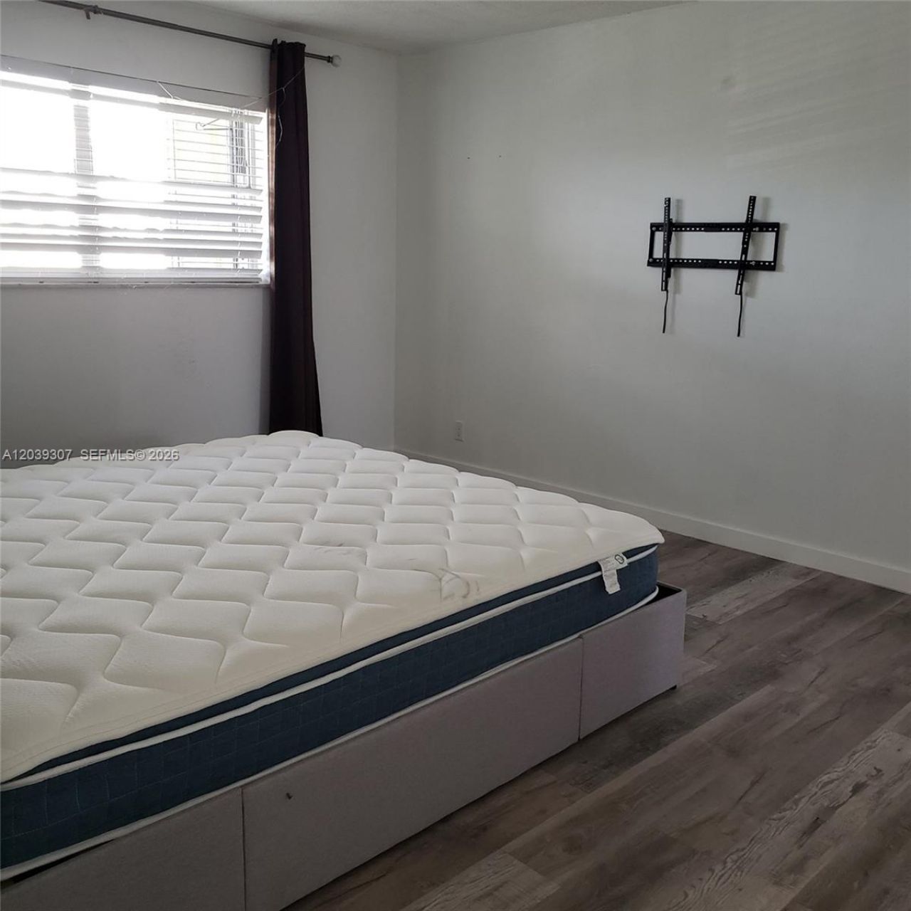 410 SE 2nd St, Unit 418, Hallandale Beach, FL 33009 Photo