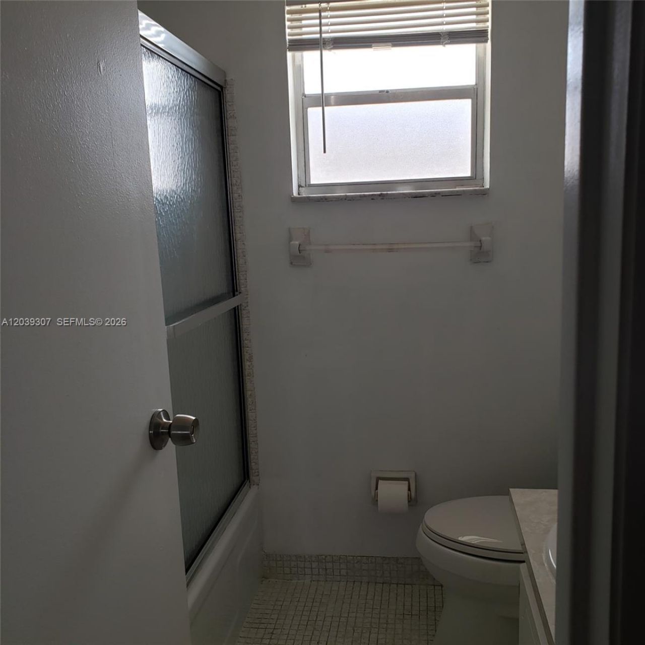 410 SE 2nd St, Unit 418, Hallandale Beach, FL 33009 Photo