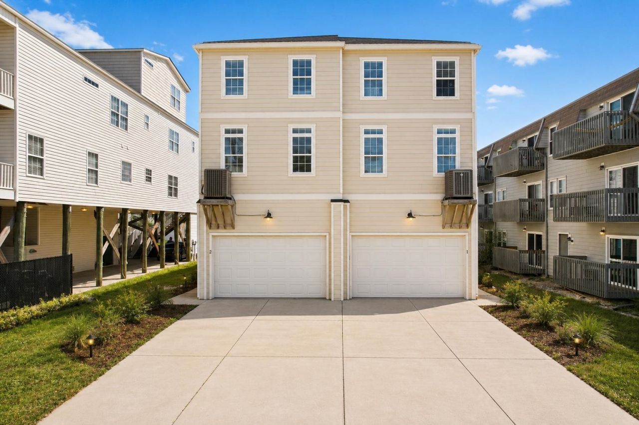 4620 Surf St.  Photo 20