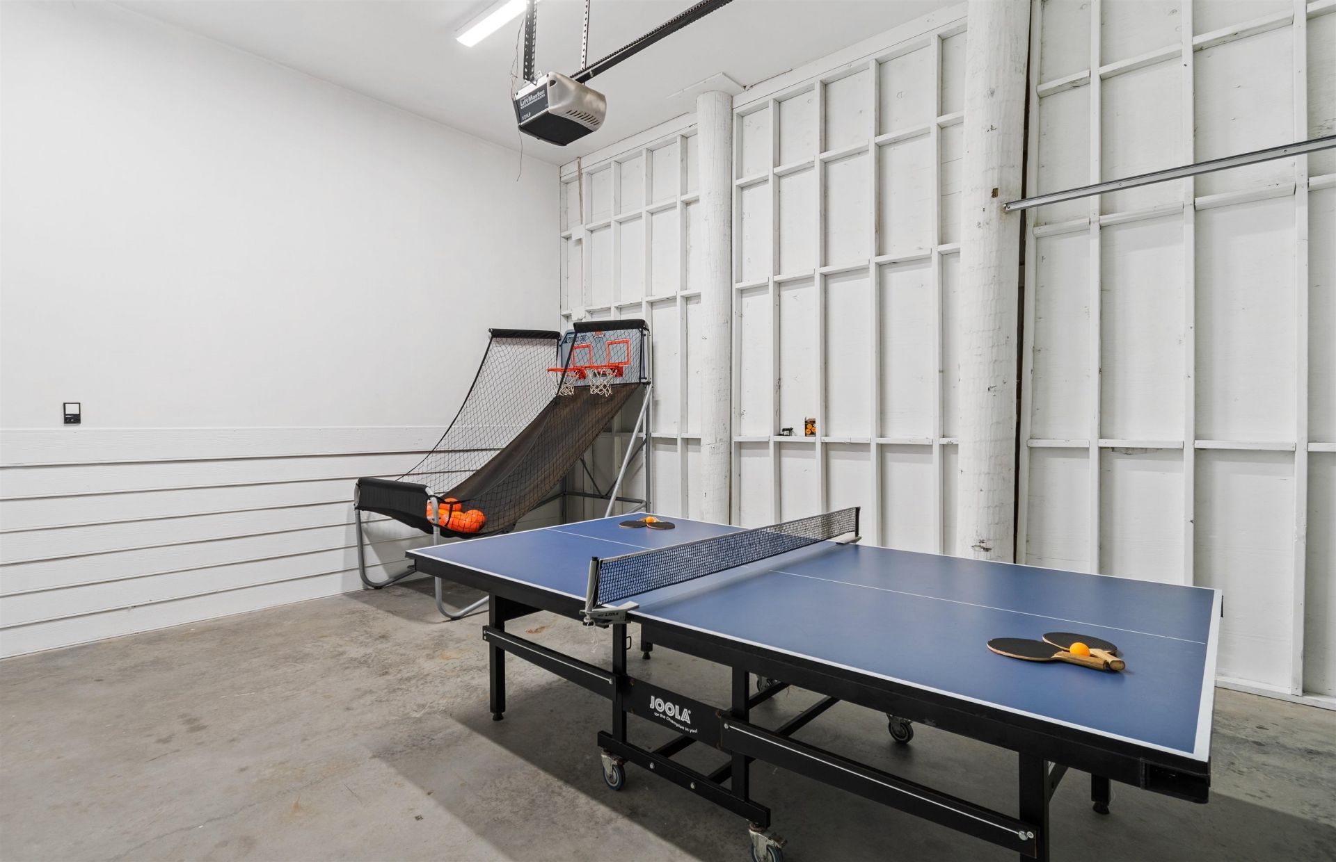 4620 Surf St.  Photo 24