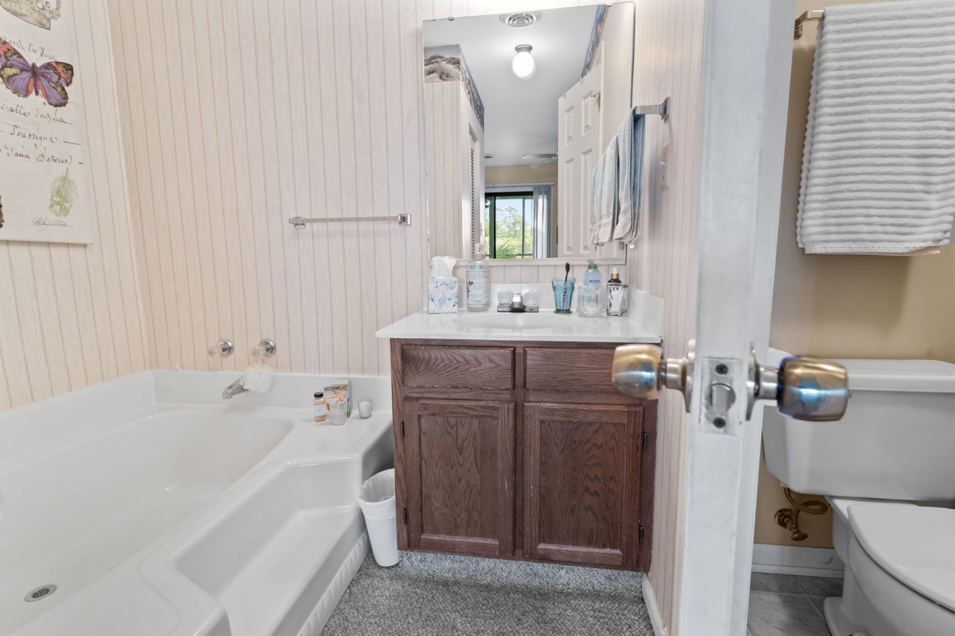 712 S Dogwood Dr. Photo 7