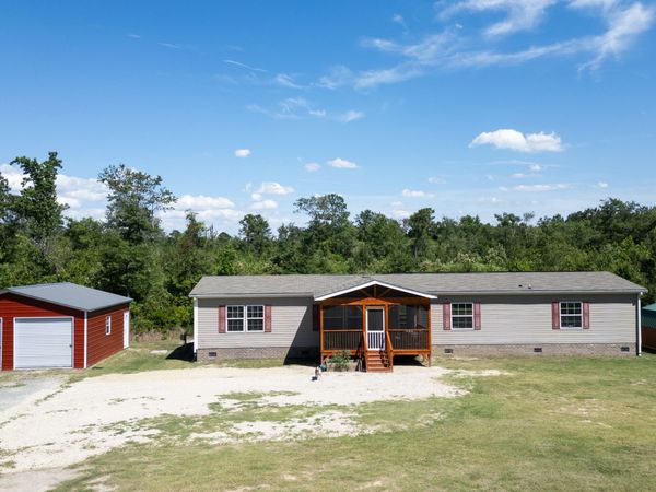 880 Bay Valley Road , Kenly, NC 27542