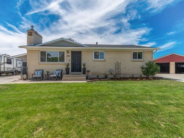 7222 S ROBIN WAY W, West Jordan, UT 84084