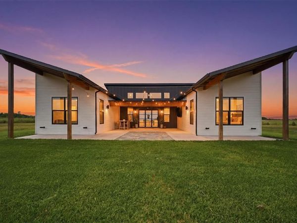 3240 FM 55, Waxahachie, TX 75165