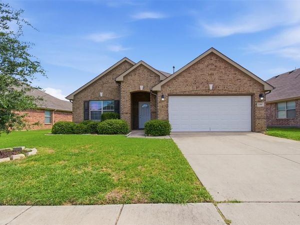 2201 Willow Creek Drive, Little Elm, TX 75068